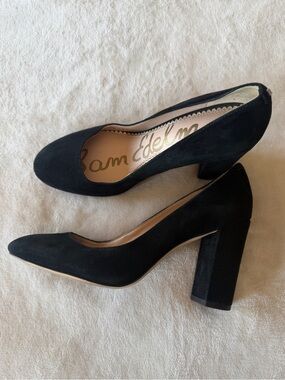 Sam Edelman Black Suede Round-Toe Block Heel 3" - Size 8